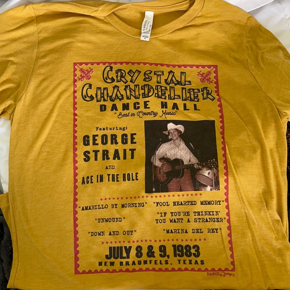 Graphic tshirt